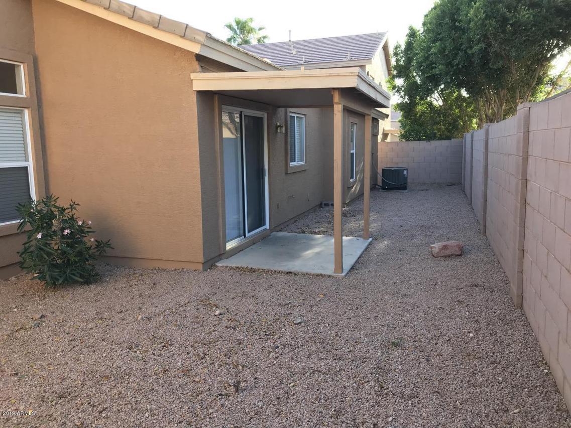 6648 E Richmond St., Mesa, AZ 85215