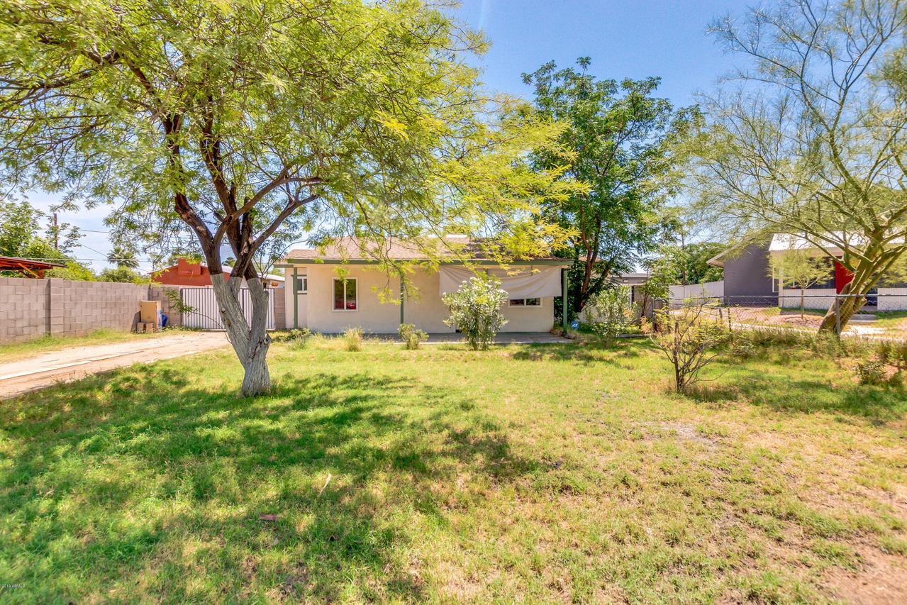 2205 N 27th Pl., Phoenix, AZ 85008