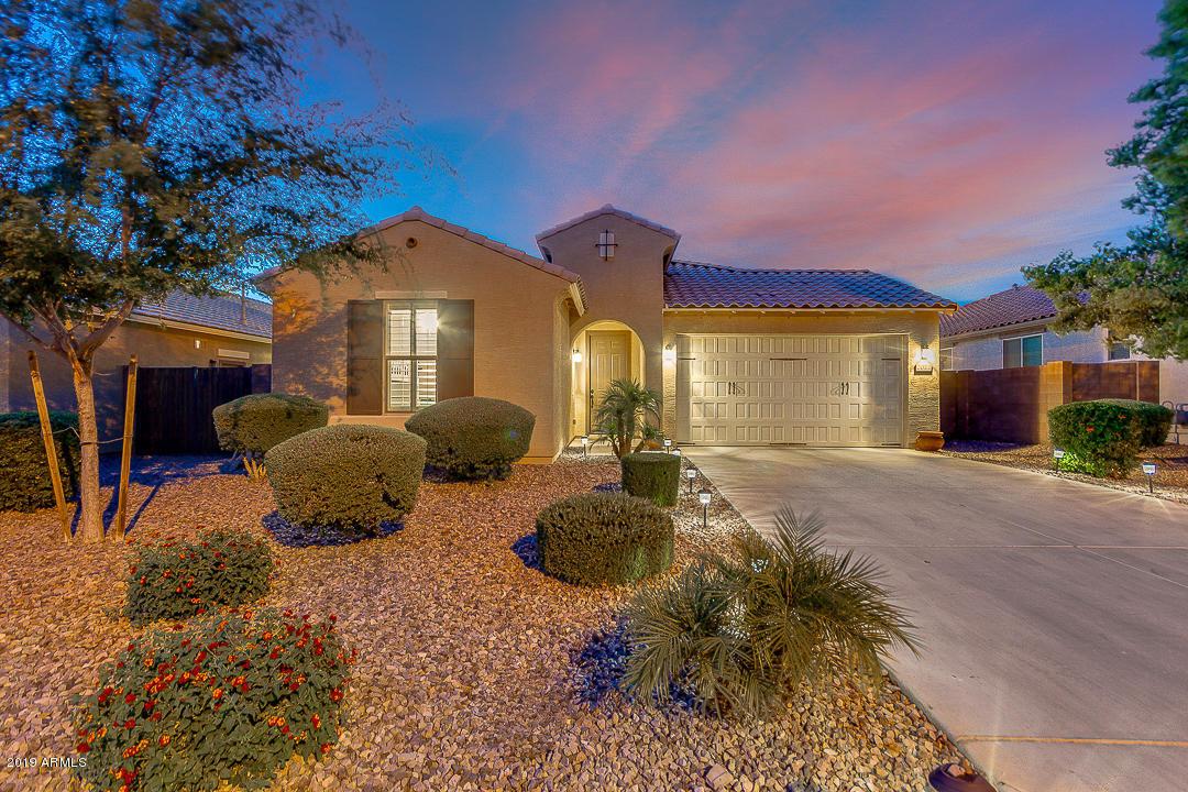 2022 E Hazeltine Way, Gilbert, AZ 85298