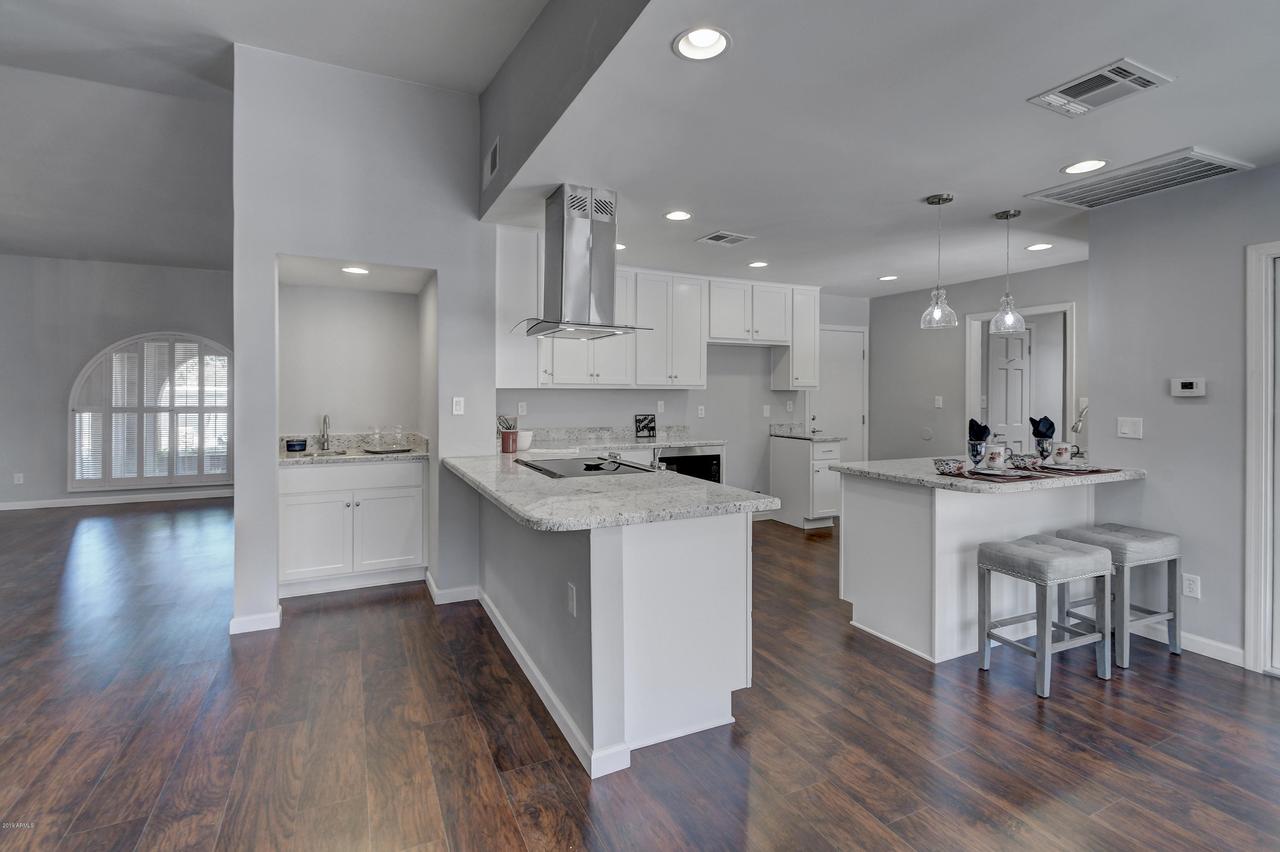 12640 N 2nd Pl., Phoenix, AZ 85022