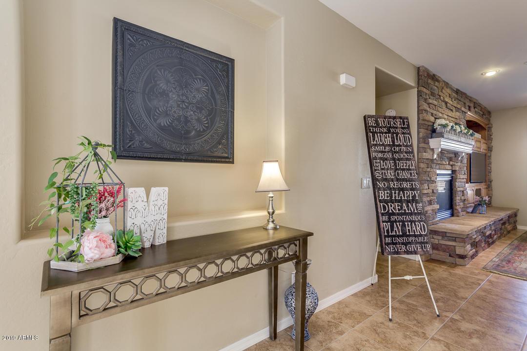 4263 S Nash Way, Chandler, AZ 85249