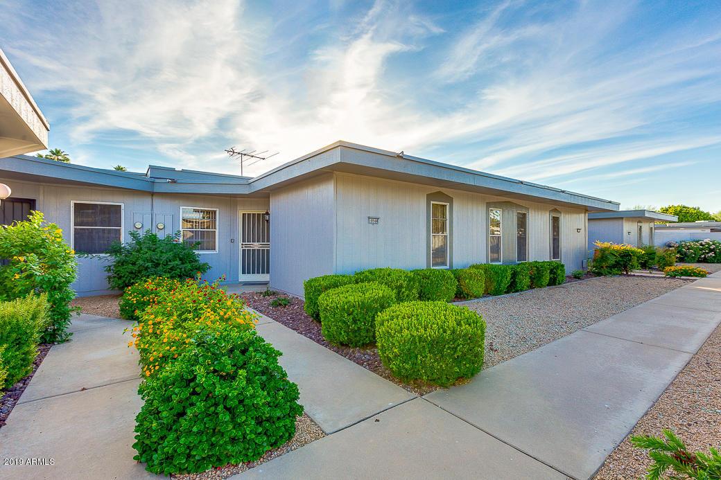 10568 W Palmeras Dr., Sun City, AZ 85373
