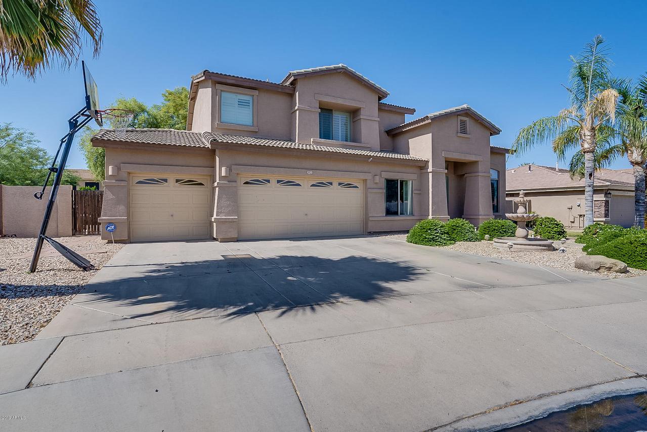 9923 E Monterey Ave., Mesa, AZ 85209
