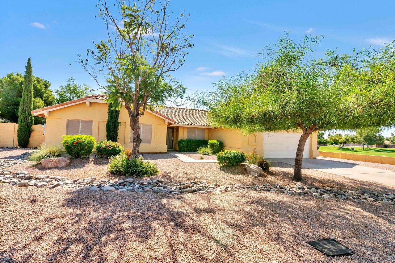 2445 N 26th St., Mesa, AZ 85213