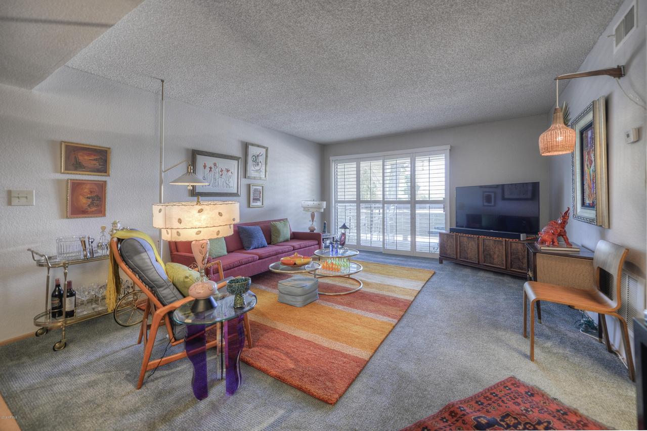 10444 N 69th St. #221, Paradise Valley, AZ 85253