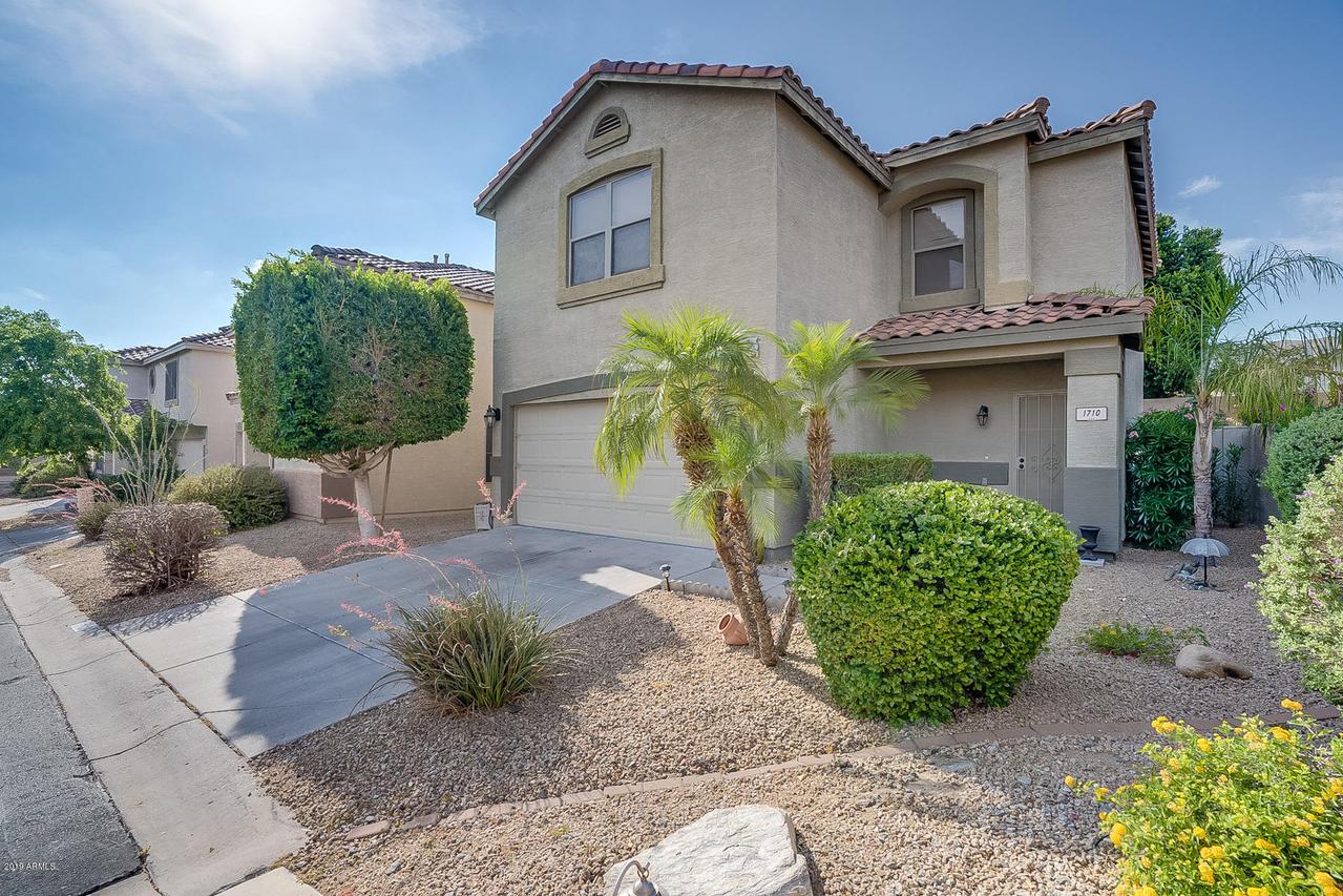 1710 W Amberwood Dr., Phoenix, AZ 85045