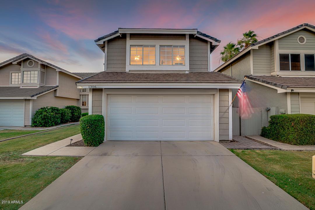 1306 W Windrift Way, Gilbert, AZ 85233