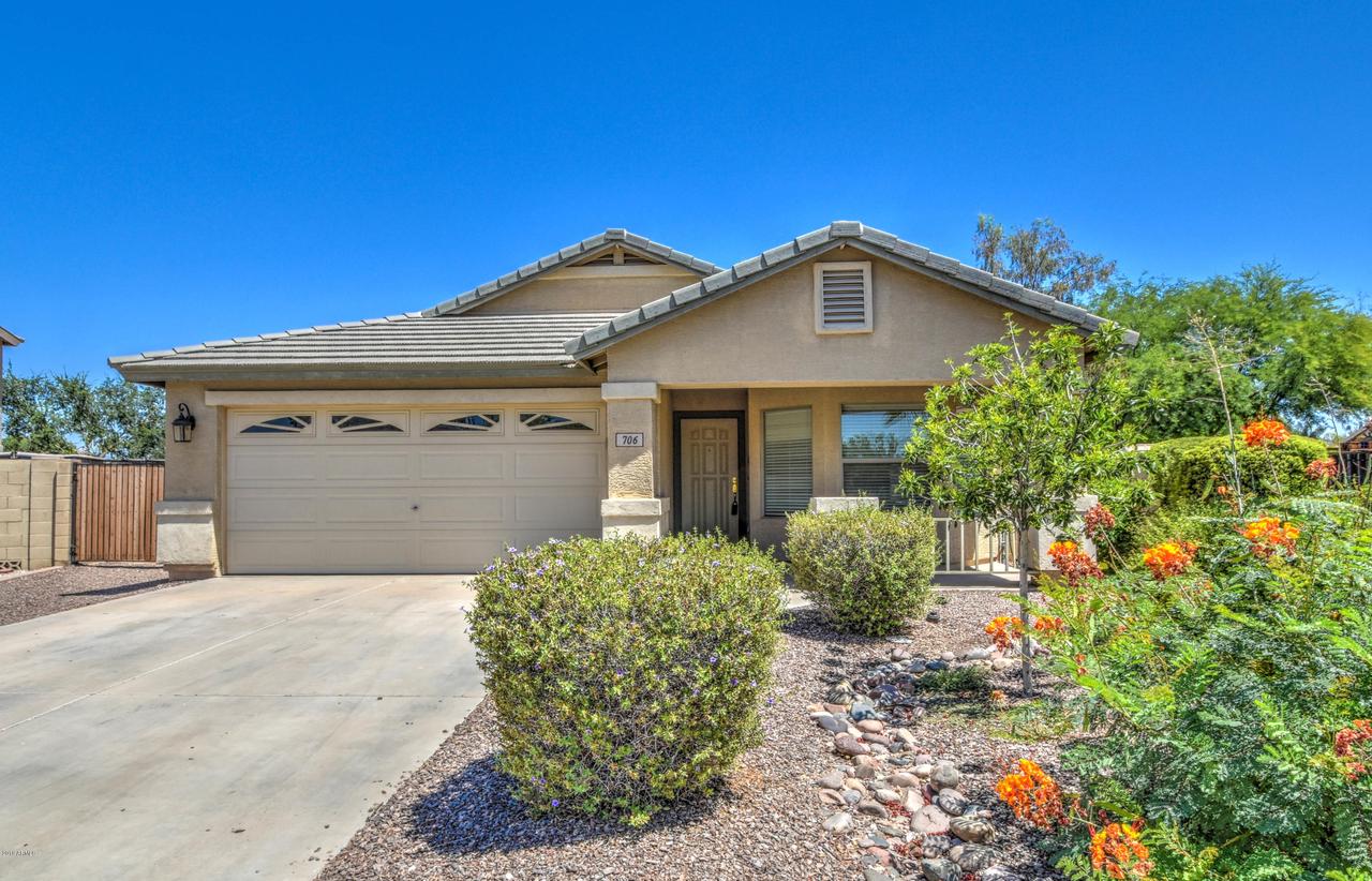 706 E Penny Ln., San Tan Valley, AZ 85140