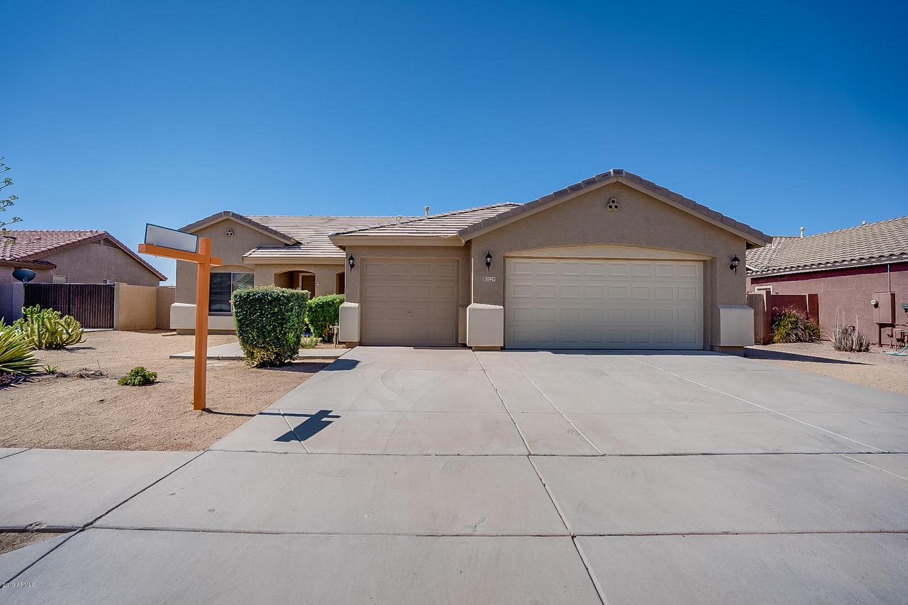 3229 W Quail Track Dr., Phoenix, AZ 85083