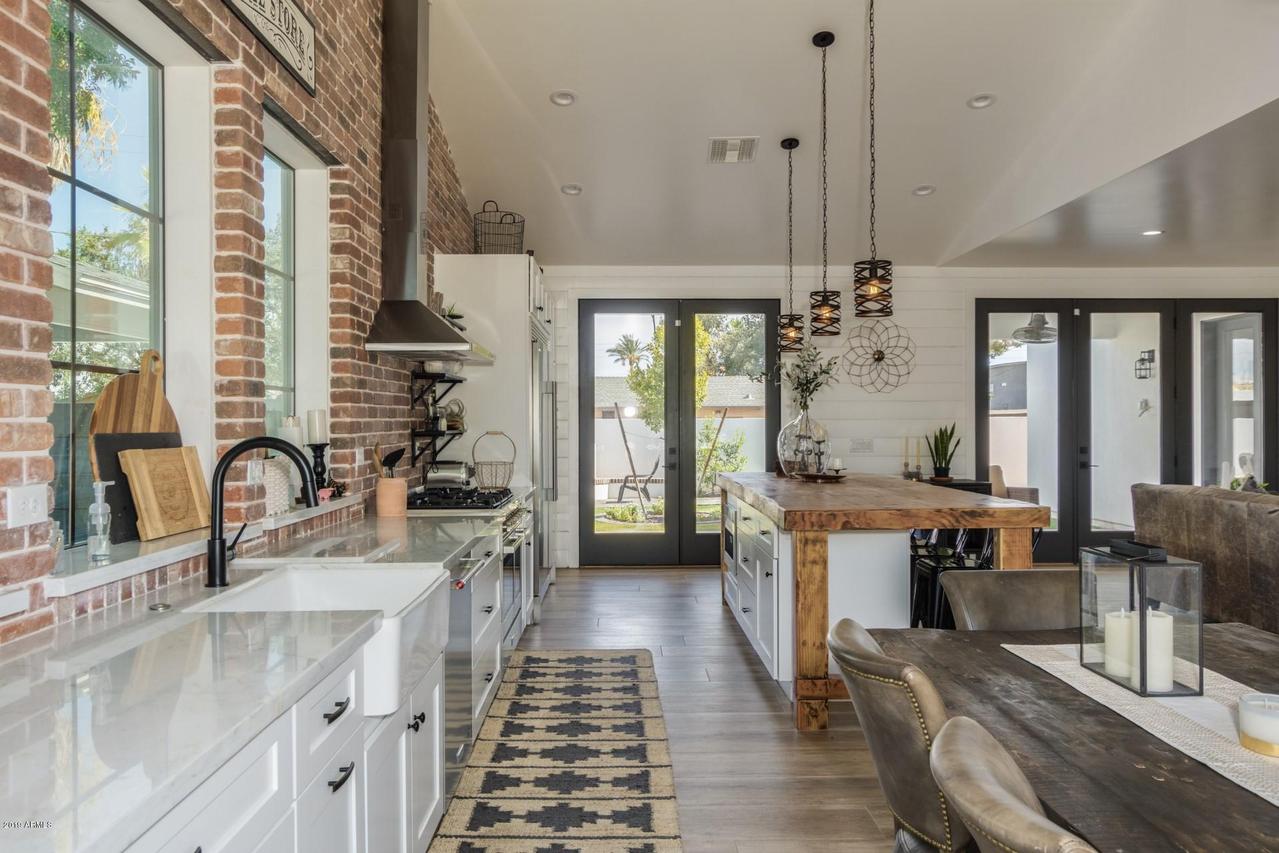 4423 E Turney Ave., Phoenix, AZ 85018