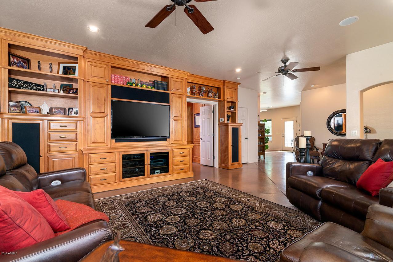 4173 N Wolverine Pass Rd., Apache Junction, AZ 85119