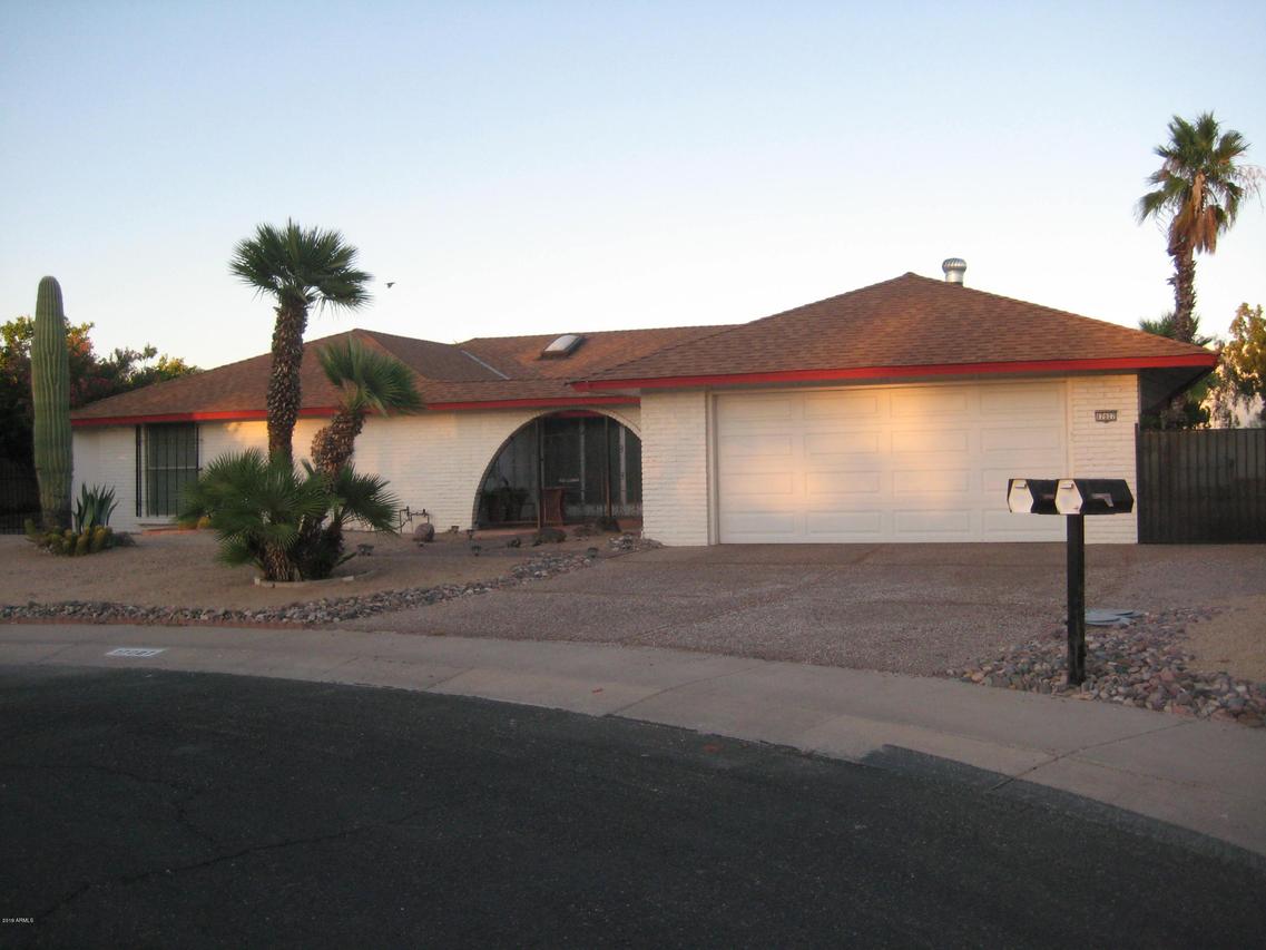 17027 N Country Club Dr., Sun City, AZ 85373