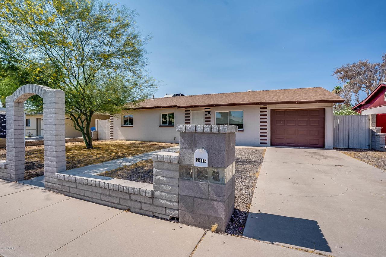 2416 W Laurel Ln., Phoenix, AZ 85029