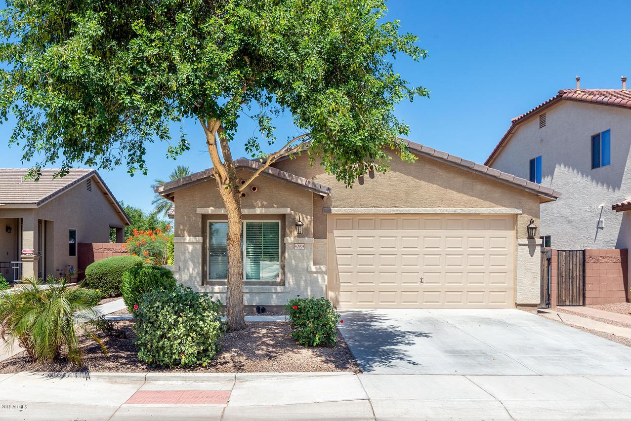 40904 N Eliana Dr., San Tan Valley, AZ 85140