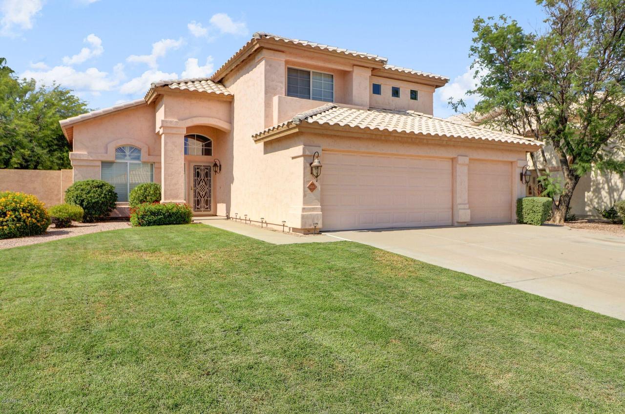 6634 W Crest Ln., Glendale, AZ 85310