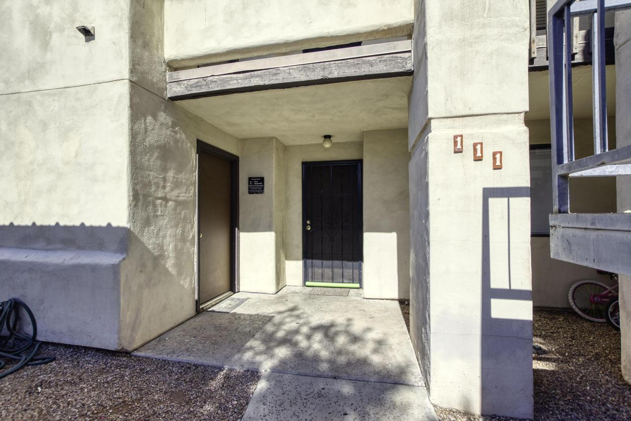 2201 W Union Hills Dr. #111, Phoenix, AZ 85027