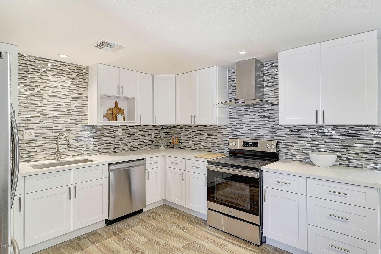 13459 N 42nd St., Phoenix, AZ 85032