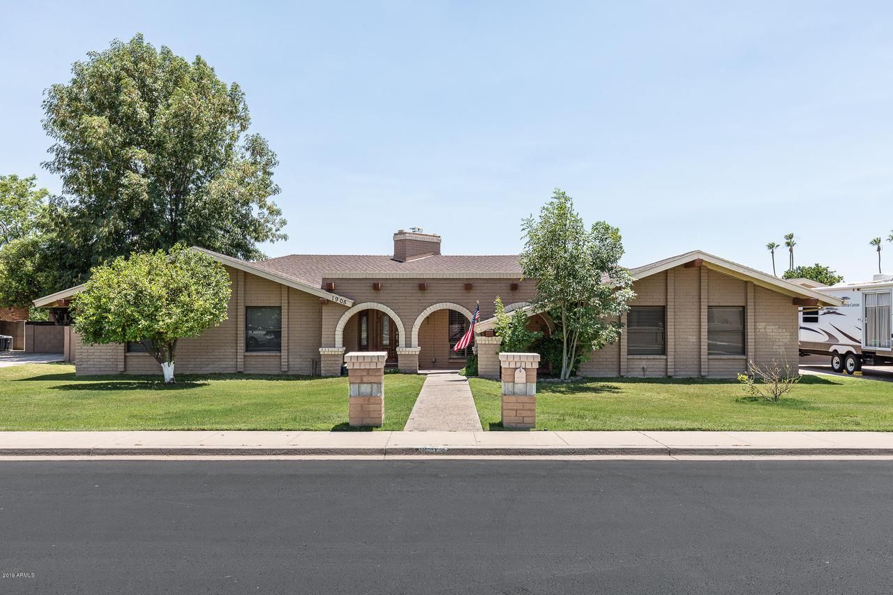 1905 E Hackamore St., Mesa, AZ 85203