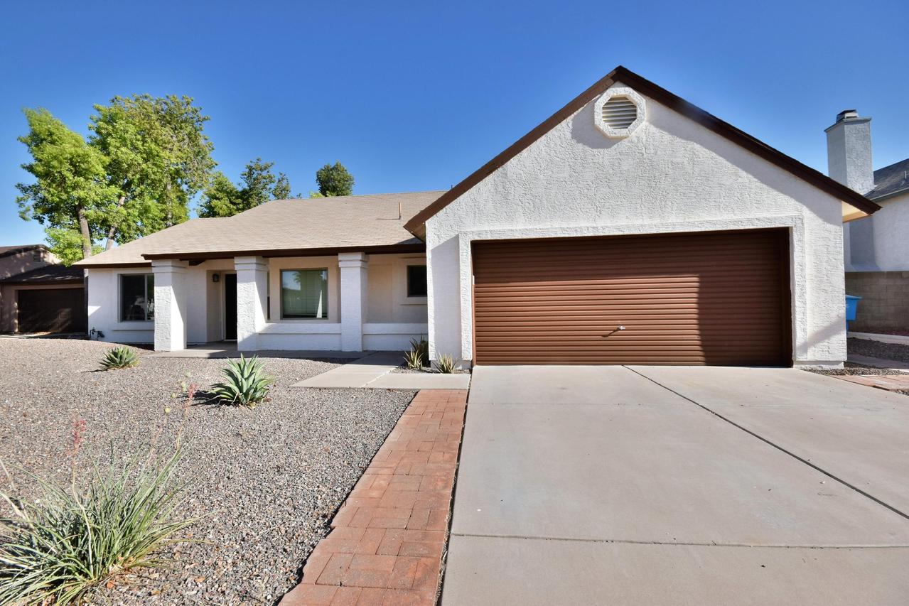 909 E Utopia Rd., Phoenix, AZ 85024