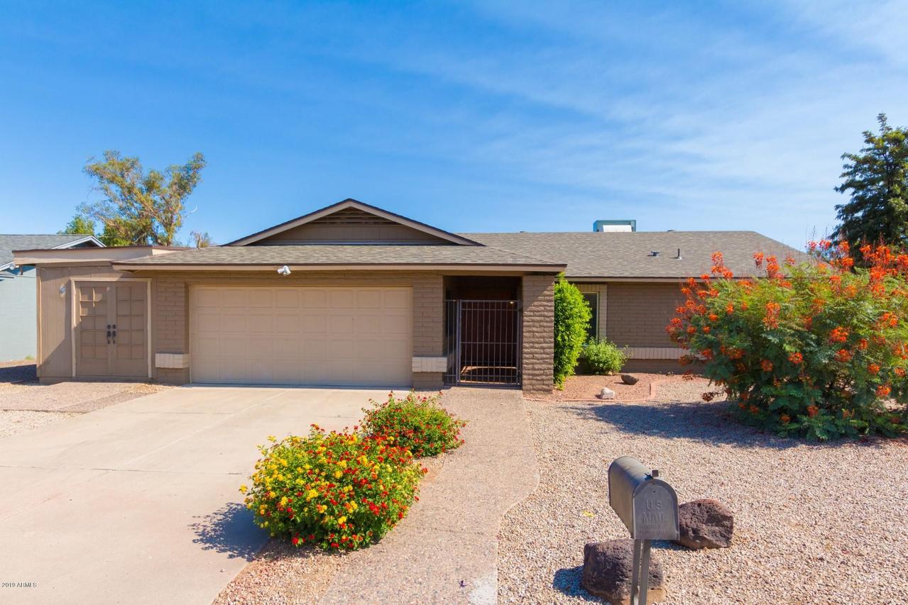 2412 W Calavar Rd., Phoenix, AZ 85023