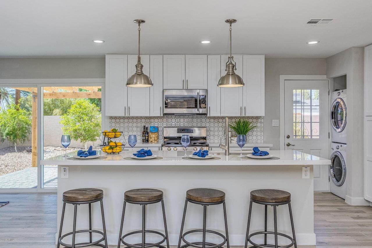 8107 E Oak St., Scottsdale, AZ 85257