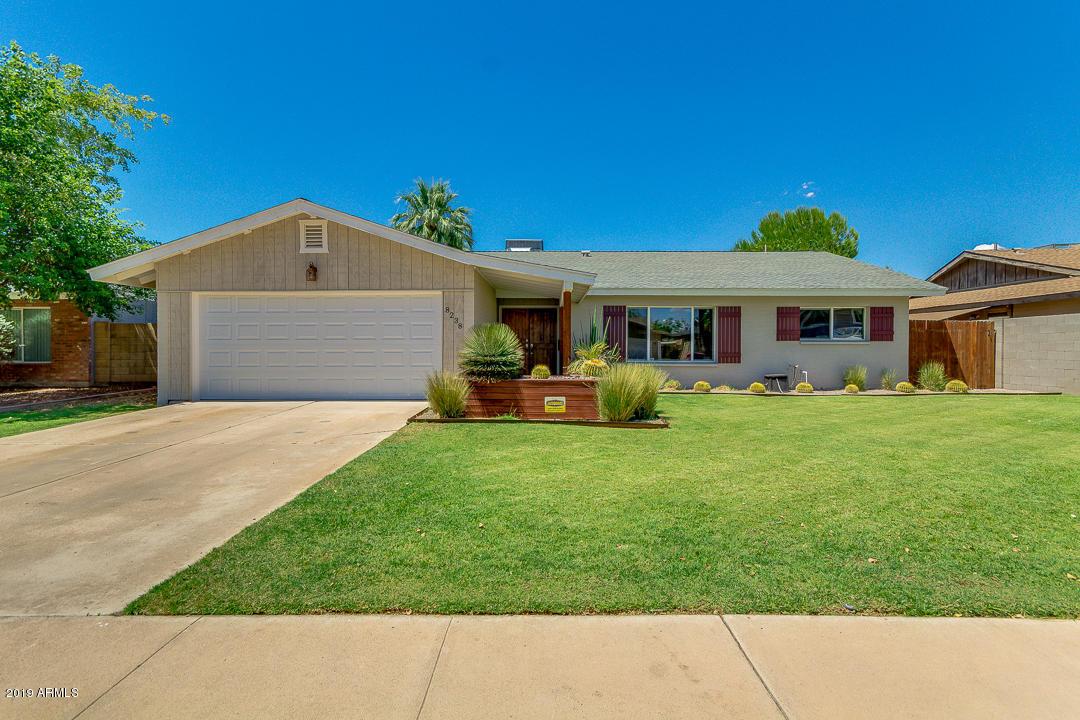 8238 E Buena Terra Way, Scottsdale, AZ 85250