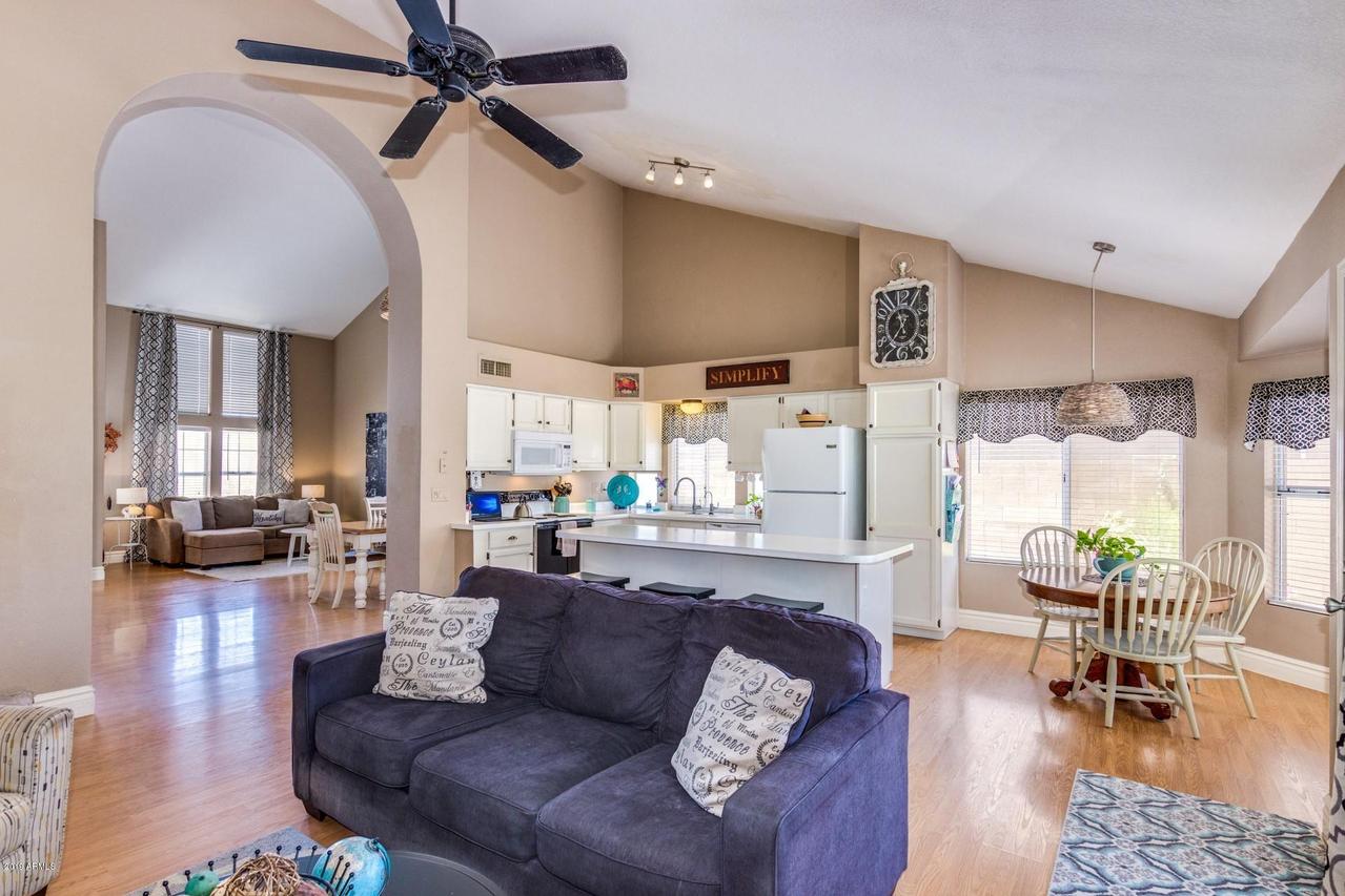 16652 S 13th St., Phoenix, AZ 85048