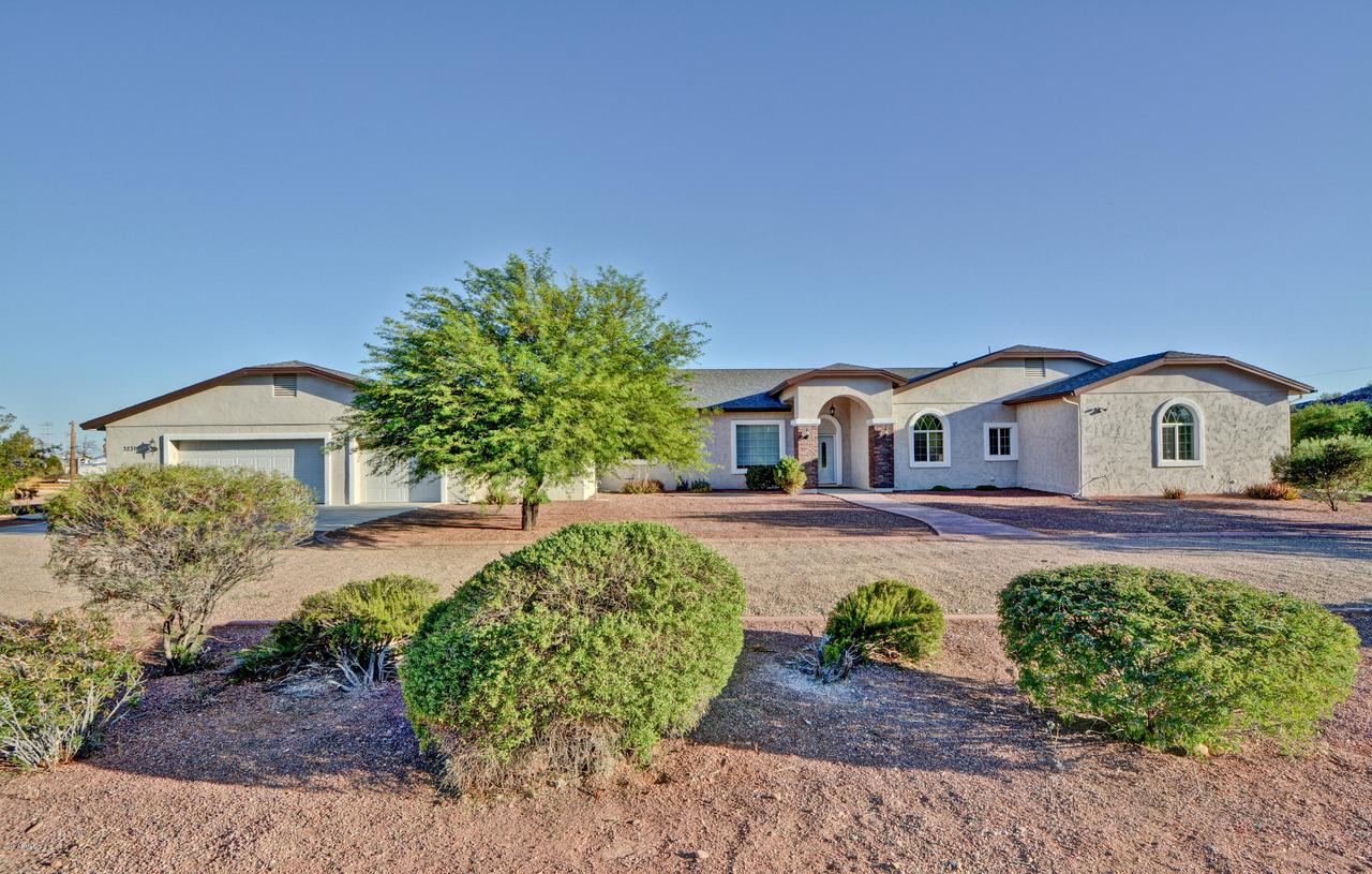 3231 W Dynamite Blvd., Phoenix, AZ 85083