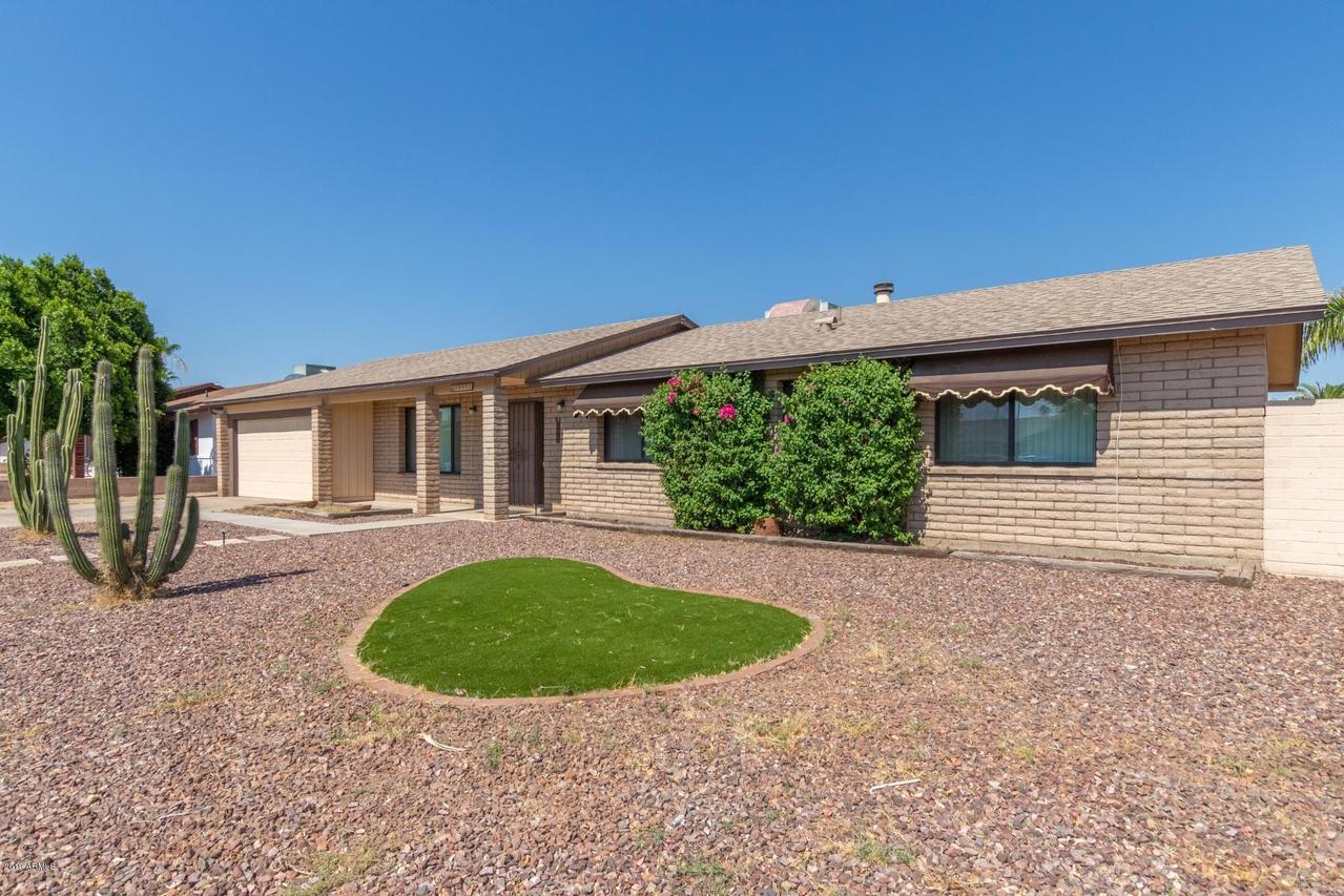 18621 N 22nd Ln., Phoenix, AZ 85027