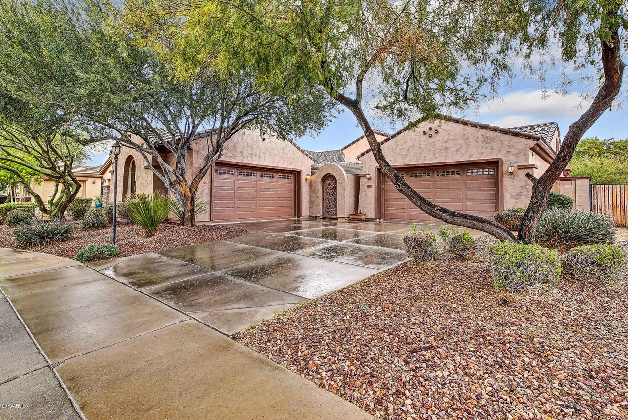 2132 E Horseshoe Pl., Chandler, AZ 85249