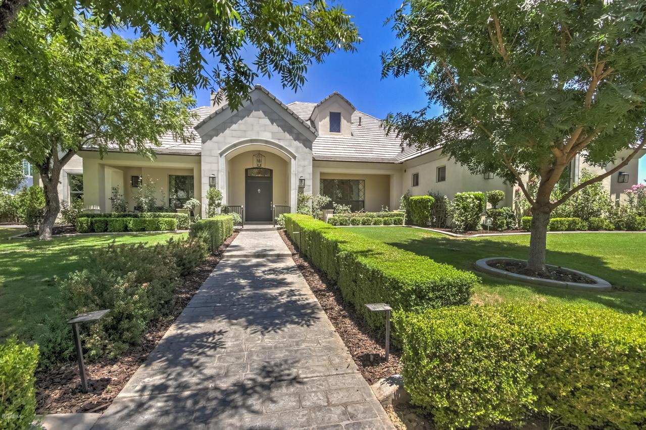 20528 E Sunset Ct., Queen Creek, AZ 85142