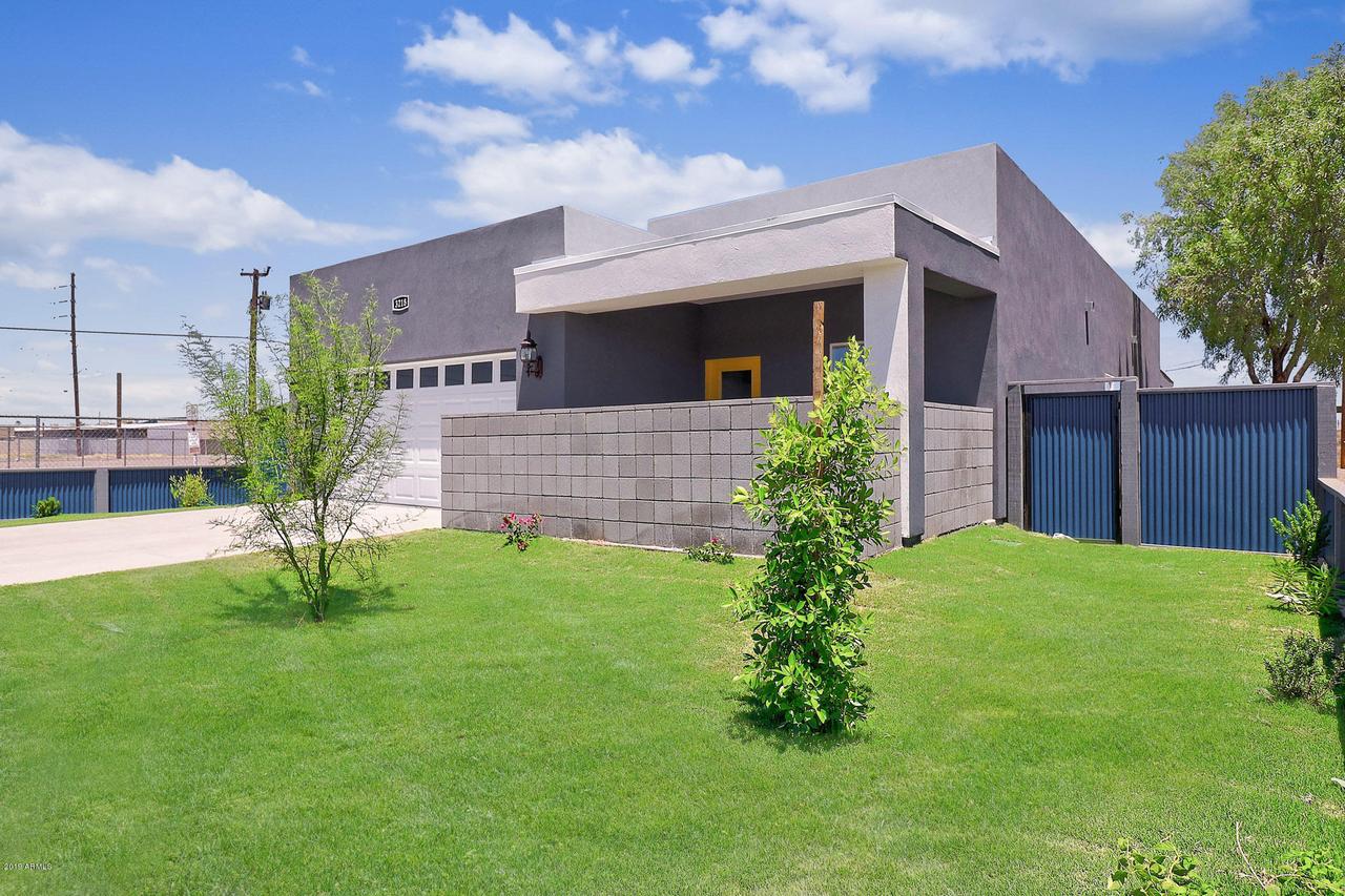 3218 E Madison St., Phoenix, AZ 85034