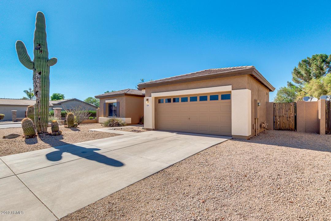 21244 E Roundup Way, Queen Creek, AZ 85142