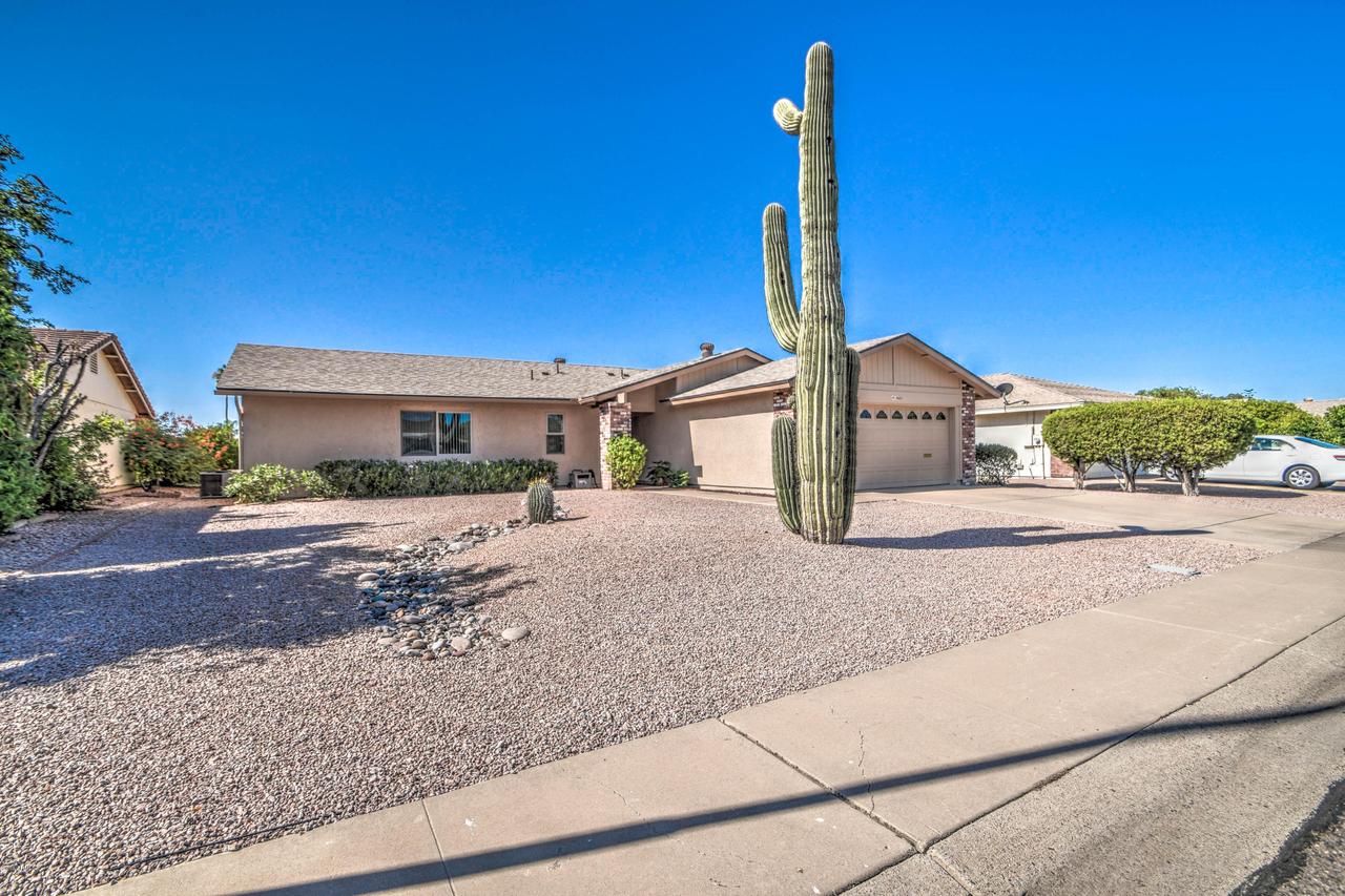 1660 Leisure World, Mesa, AZ 85206