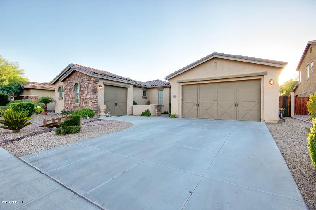 3370 S Holguin Way, Chandler, AZ 85248