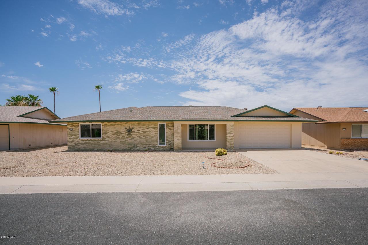 9727 W Mockingbird Dr., Sun City, AZ 85373