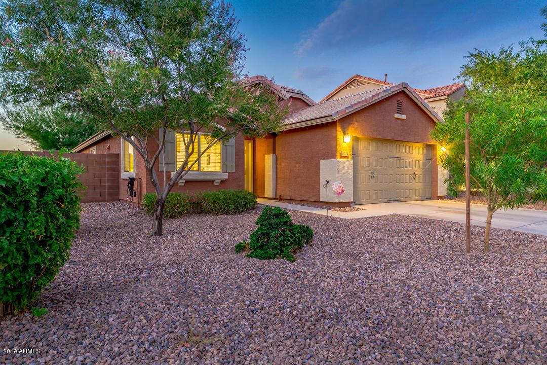 2024 E Saddlebrook Rd., Gilbert, AZ 85298