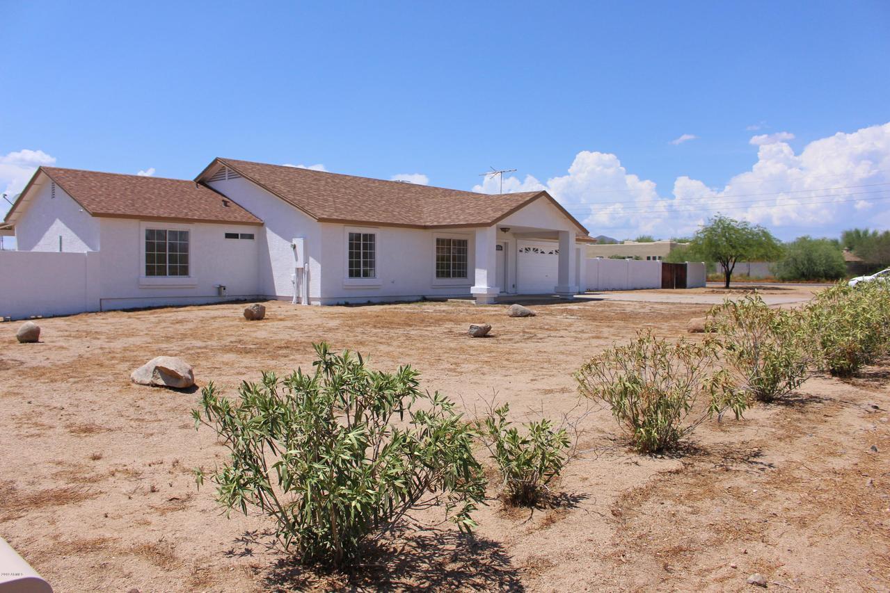 923 E Joy Ranch Rd., Phoenix, AZ 85086