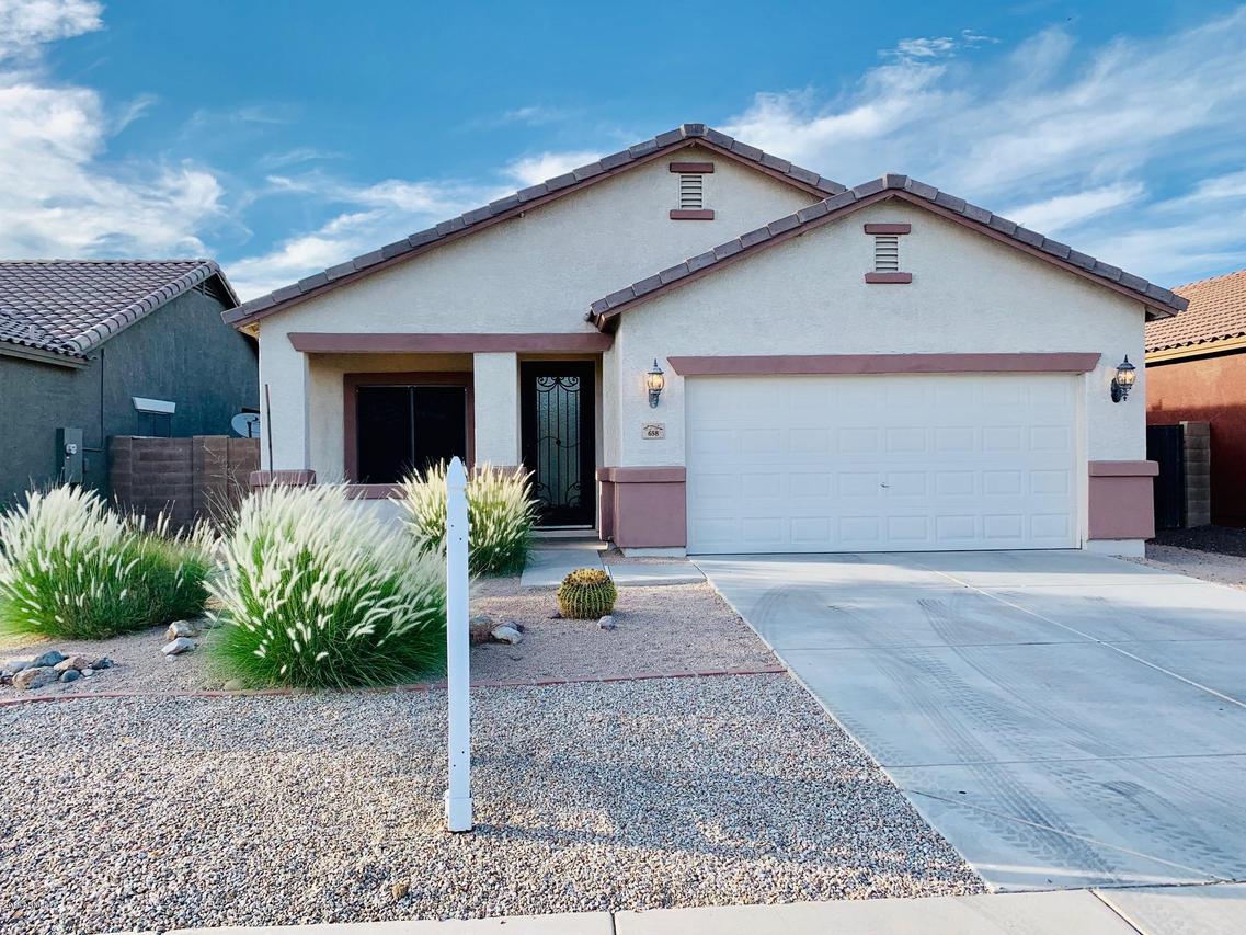 658 W Saguaro Ln., San Tan Valley, AZ 85143