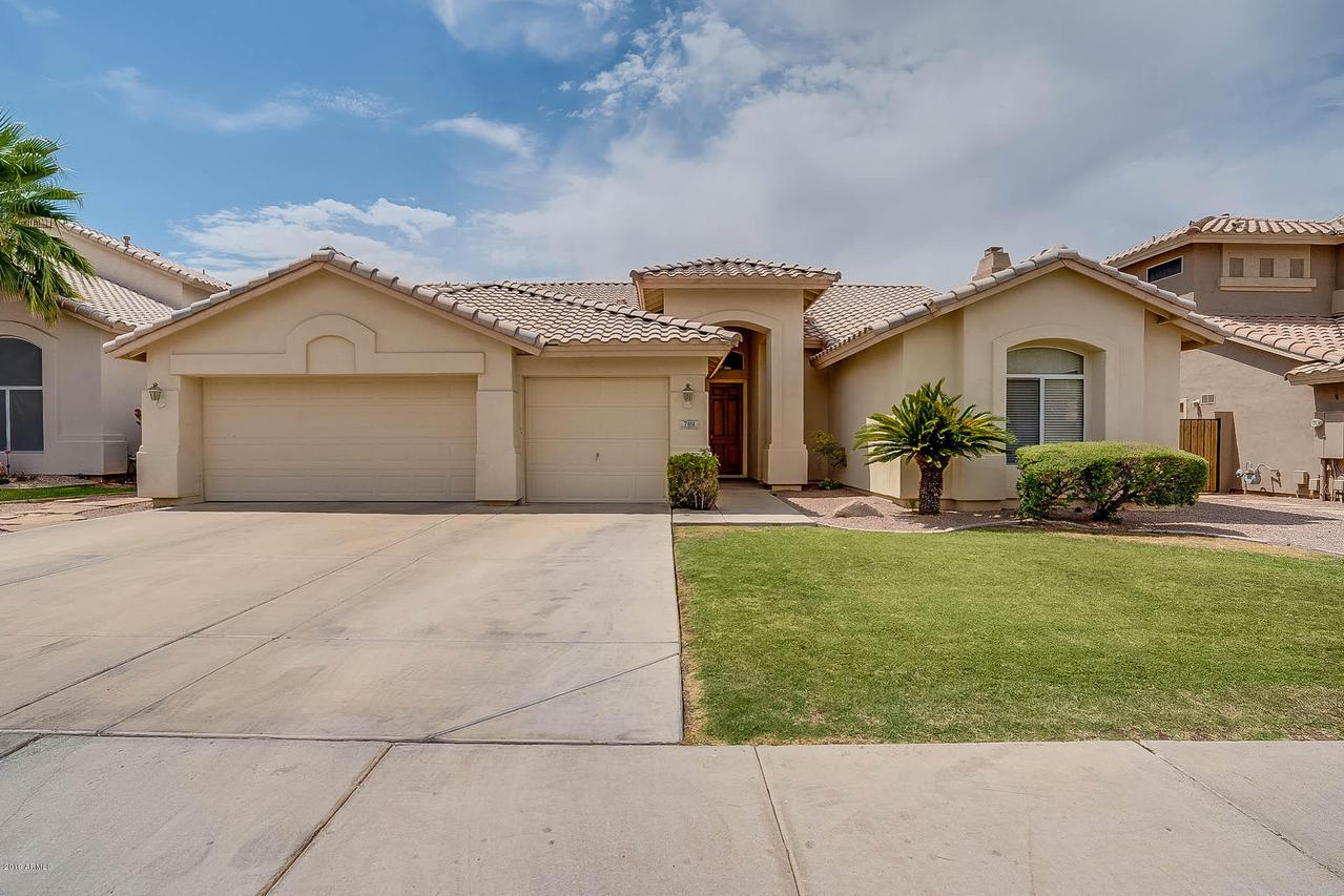 7161 W Dreyfus Dr., Peoria, AZ 85381