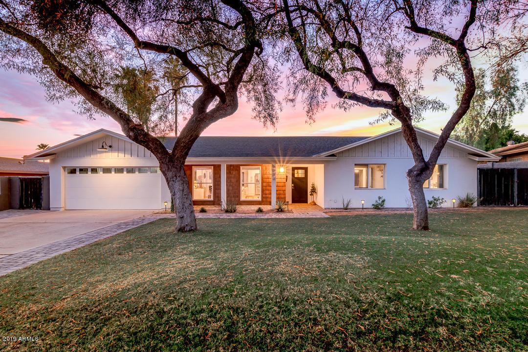 2230 E Lincoln Cir., Phoenix, AZ 85016