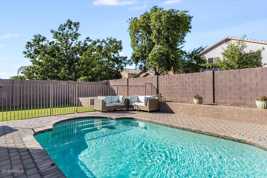 8814 W Christopher Michael Ln., Peoria, AZ 85345