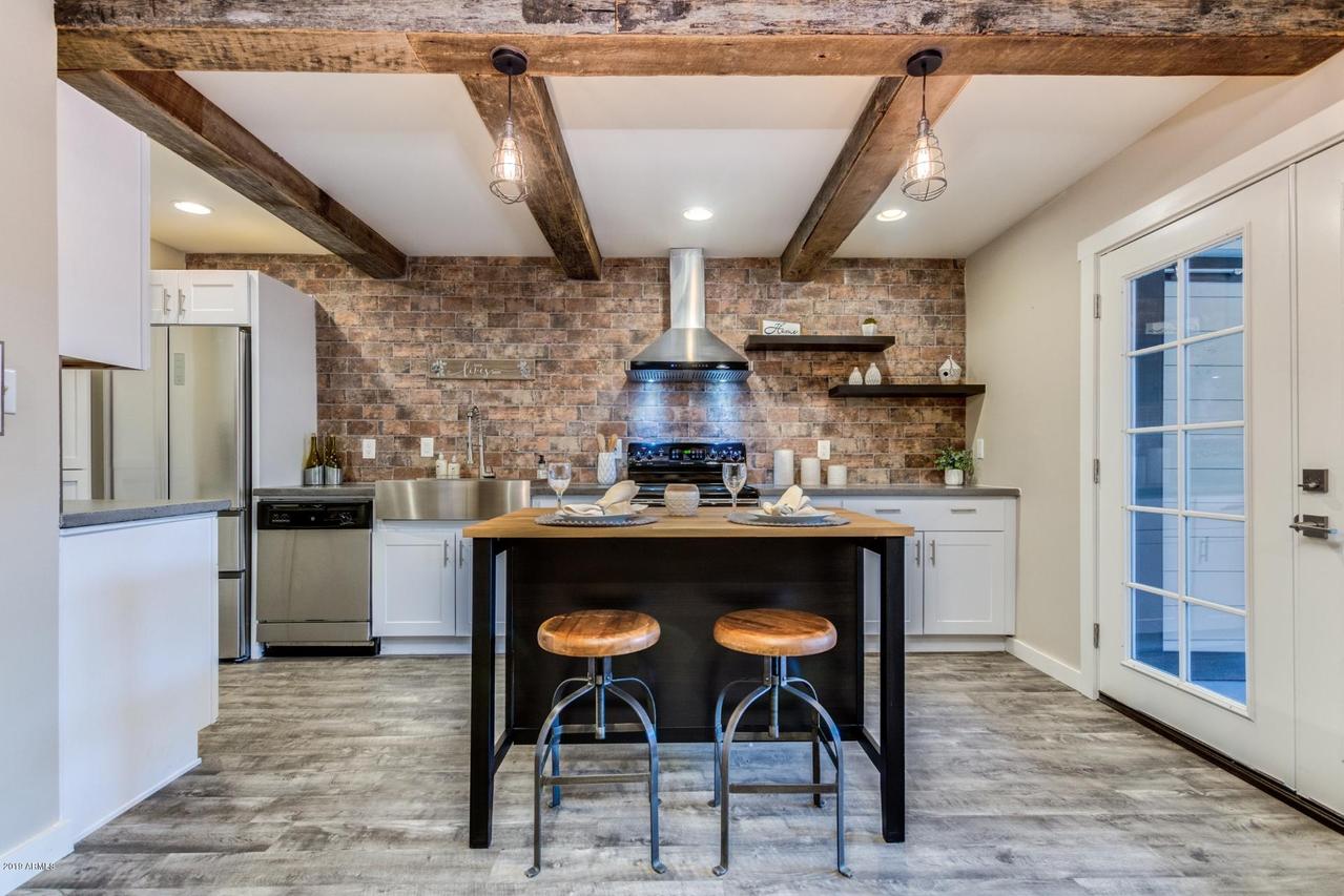 8135 N Central Ave. #2, Phoenix, AZ 85020