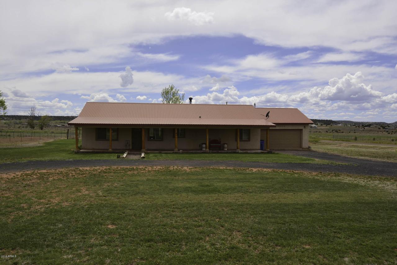 2855 E Walnut Dr., Taylor, AZ 85939