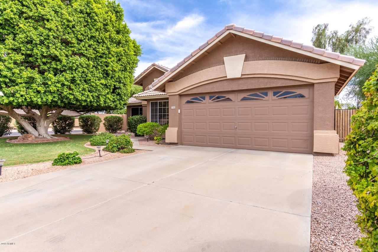 7335 E Flower Ave., Mesa, AZ 85208