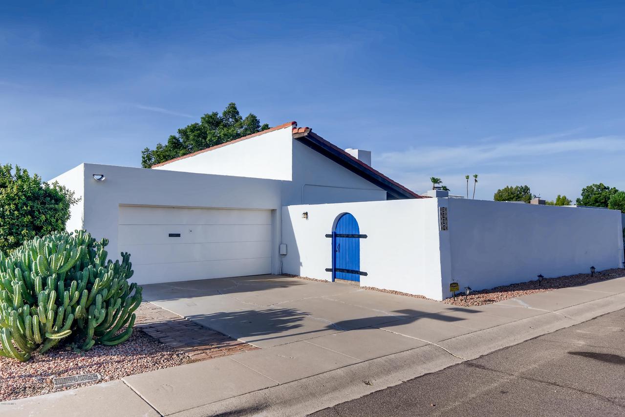 2004 E Cairo Dr., Tempe, AZ 85282