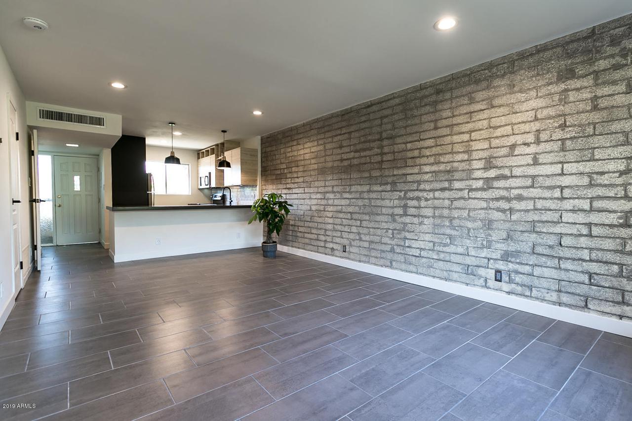 4701 N 68th St. #214, Scottsdale, AZ 85251