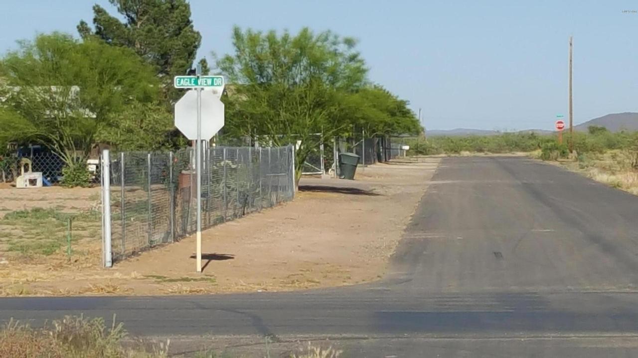 00 W Ray St., Aguila, AZ 85320