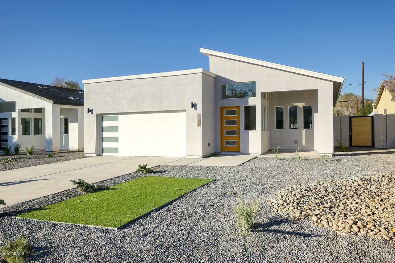 2208 N 28th St., Phoenix, AZ 85008