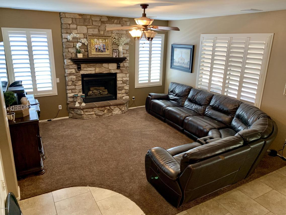4634 S Cobblestone St., Gilbert, AZ 85297